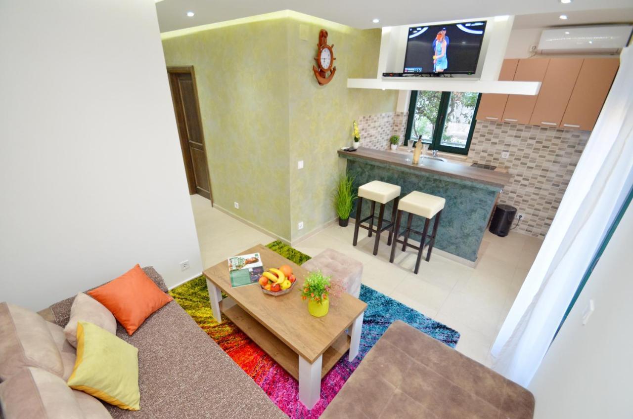 Apartments Lux S Tivat Extérieur photo