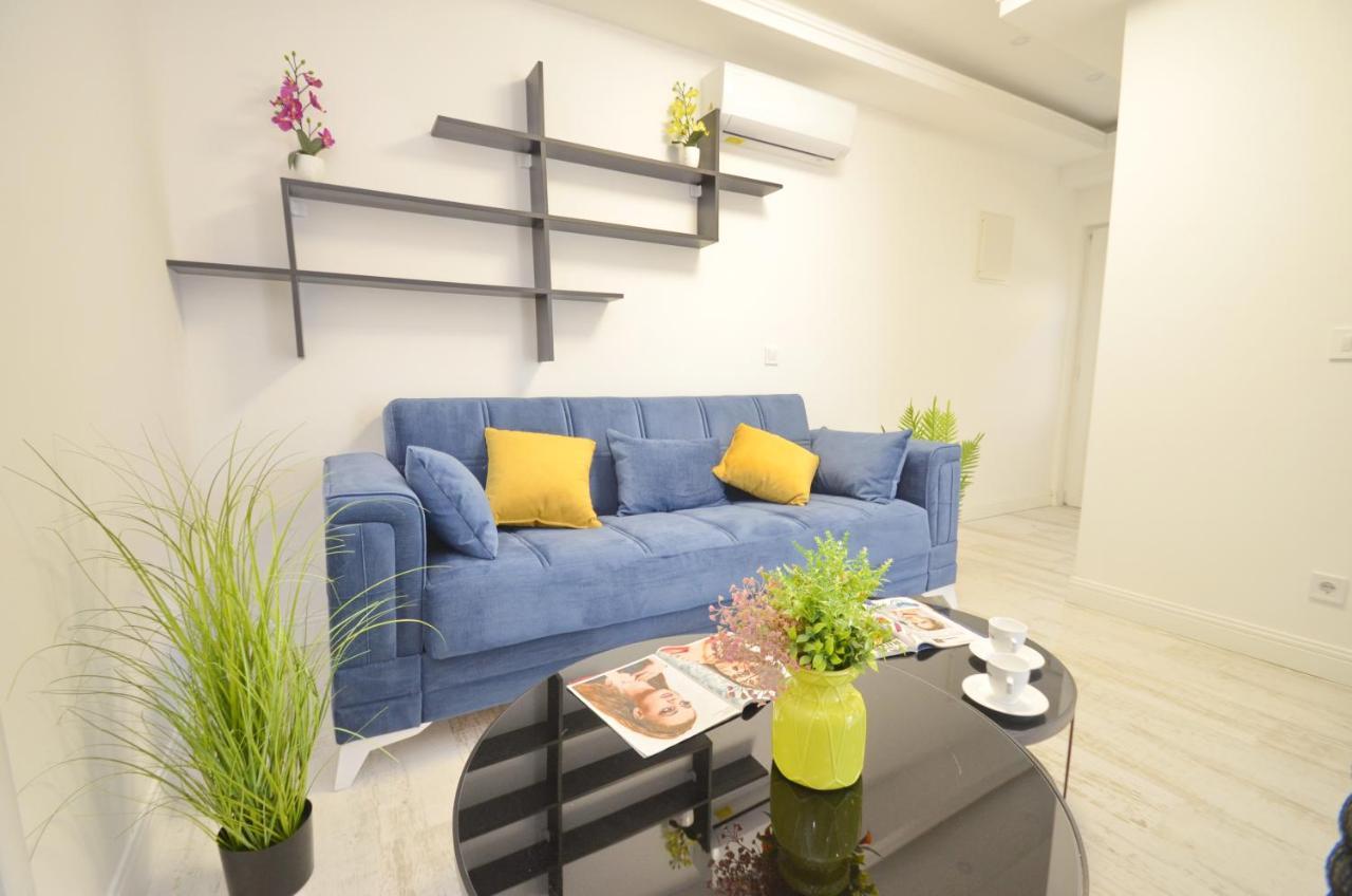 Apartments Lux S Tivat Extérieur photo